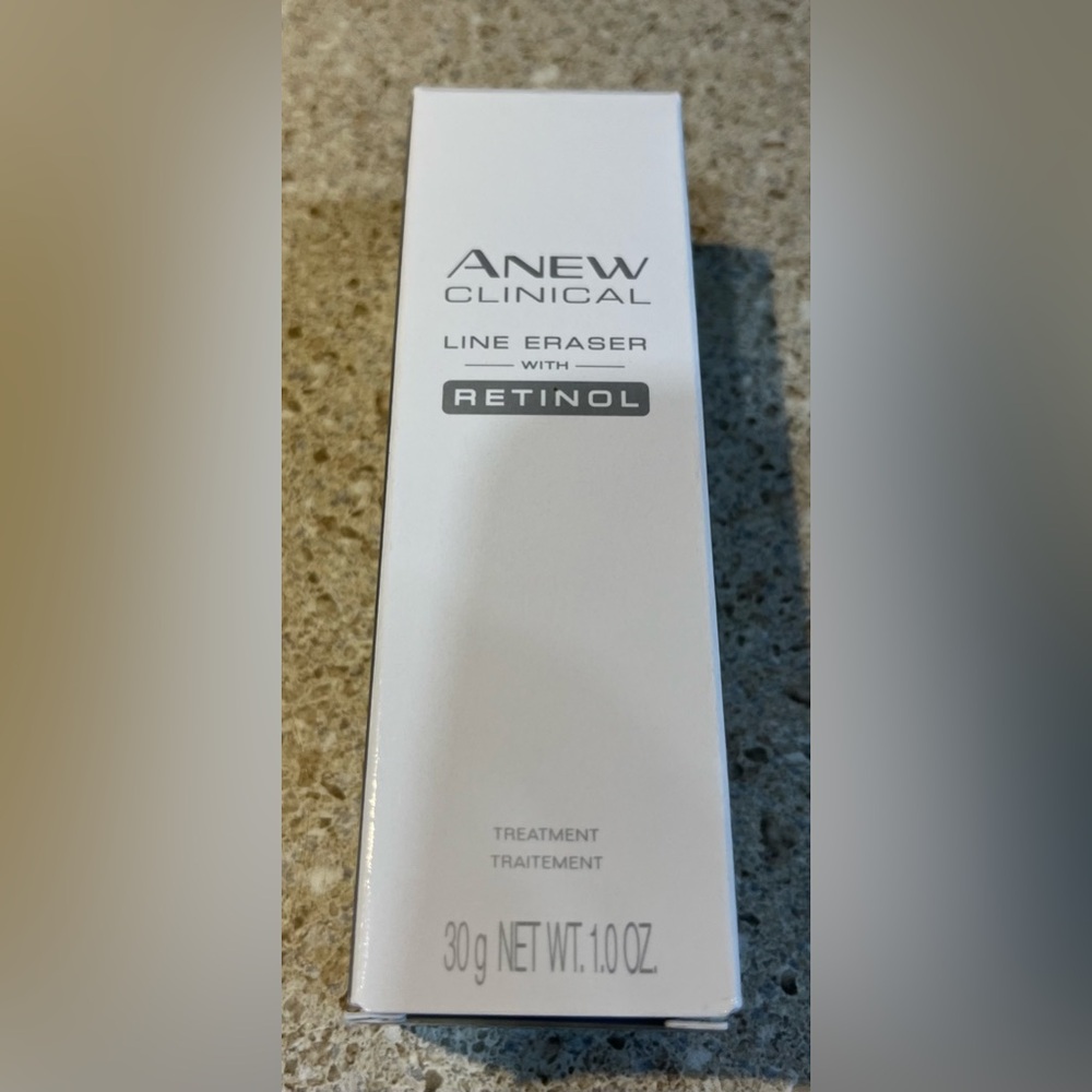 New AVON ANEW Clinical Line Eraser with Retinol.